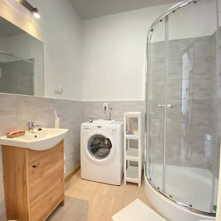 Atrakcyjna Kawalerka 45